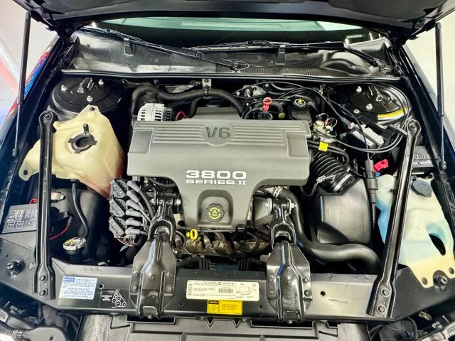 1998 Chevrolet Monte Carlo Z34 - Photo 9