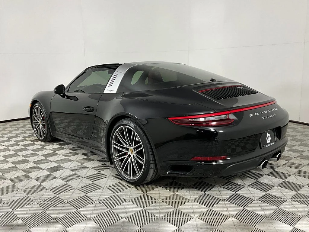 Used 2019 Black Porsche Targa 4 image 3
