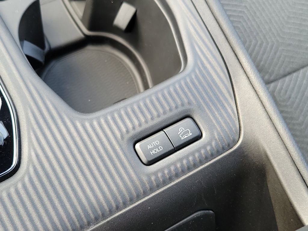 New 2026 Silver Zynith Clearcoat Jeep Laredo image 29