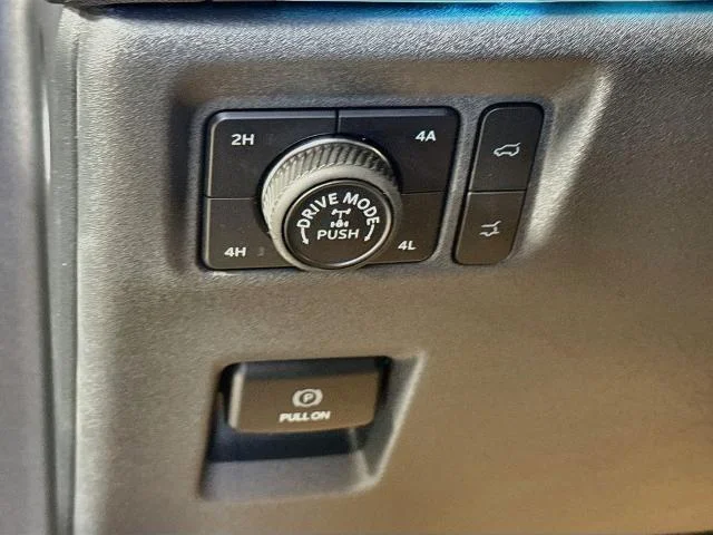 New 2027 Glacier Gray Metallic Tri-Coat Ford Tremor® image 45