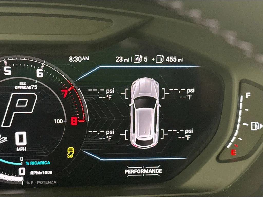 New 2026  Lamborghini SE image 12