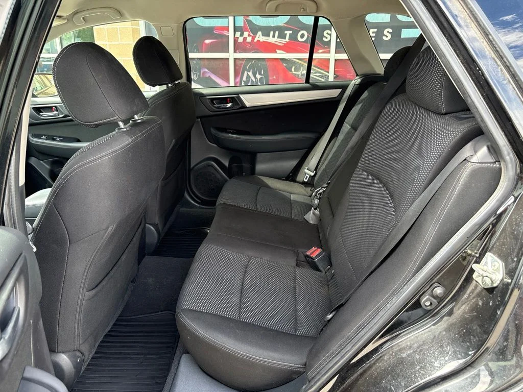 Used 2017 Black Subaru 2.5i Premium image 13