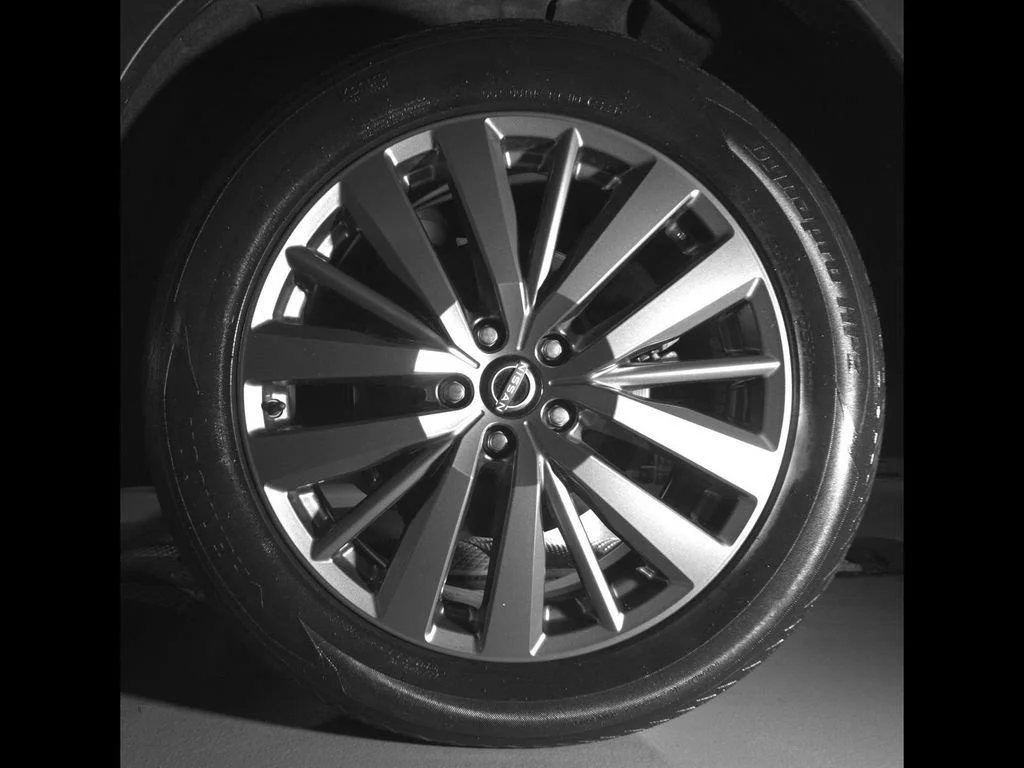 Used 2024 Super Black Nissan SL image 12