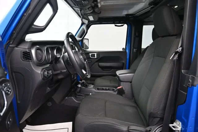 Used 2021 Hydro Blue Pearlc Jeep Sport S image 9