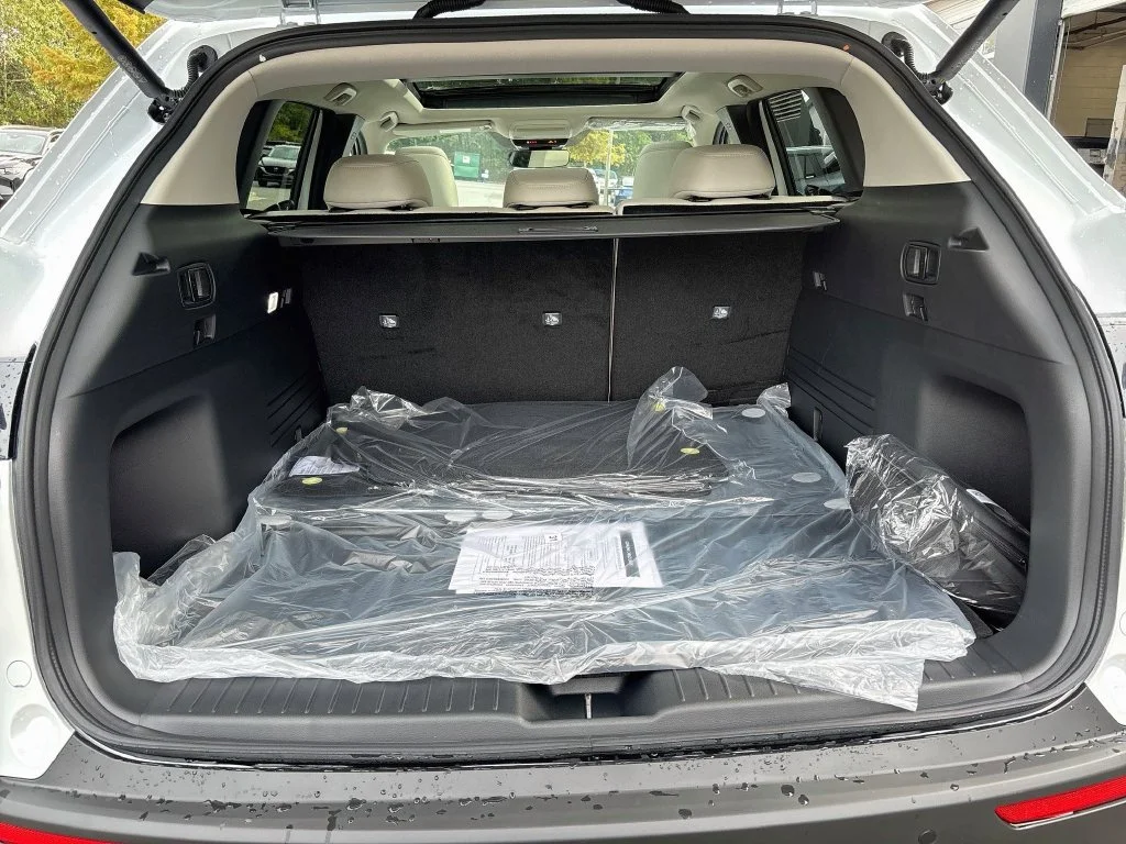 New 2026 Wind Chill Pearl Mazda 2.5 S Preferred AWD image 26