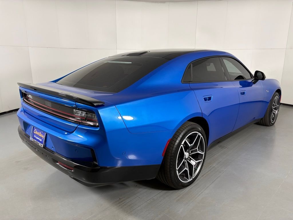 New 2026 Bludicrous Exterior Paint Dodge R/T Plus image 10
