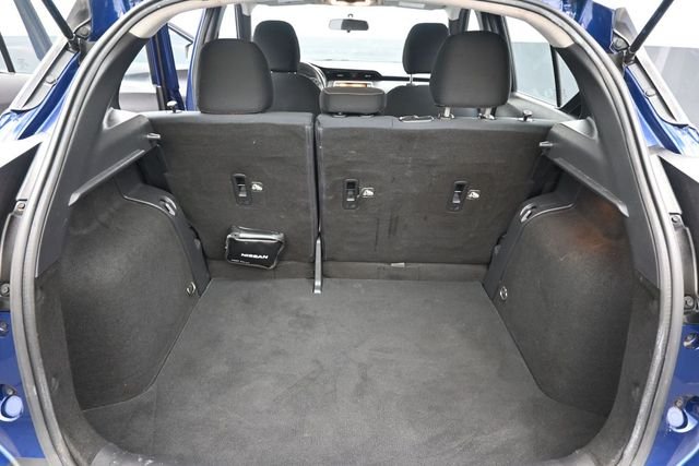 Used 2018 Blue Nissan SR image 23