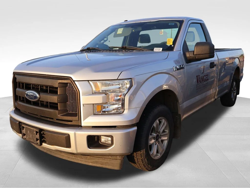 Used 2017 Silver Ford XL image 11
