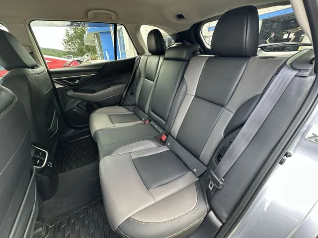 Used 2023 Silver Subaru Onyx Edition image 25