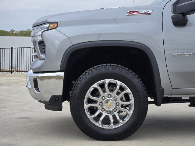 2025 Chevrolet Silverado 2500 HD LTZ - Photo 7
