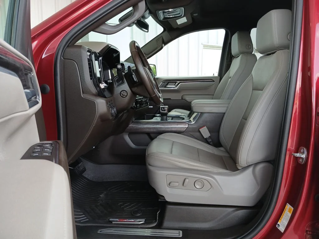 2023 Chevrolet Silverado 1500 LTZ - Photo 20