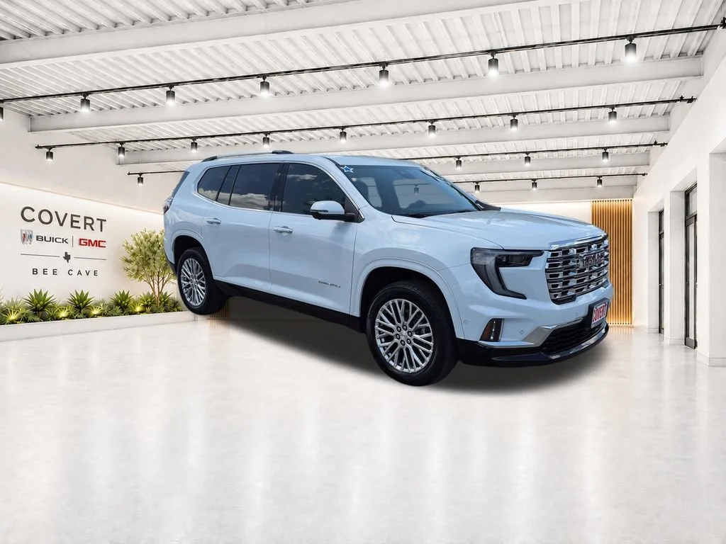 2026 GMC Acadia Denali FWD's photo