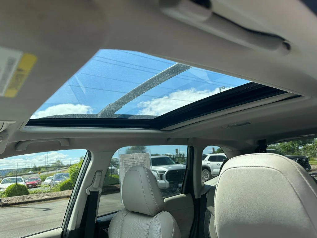 Used 2019 Green Subaru Limited image 22