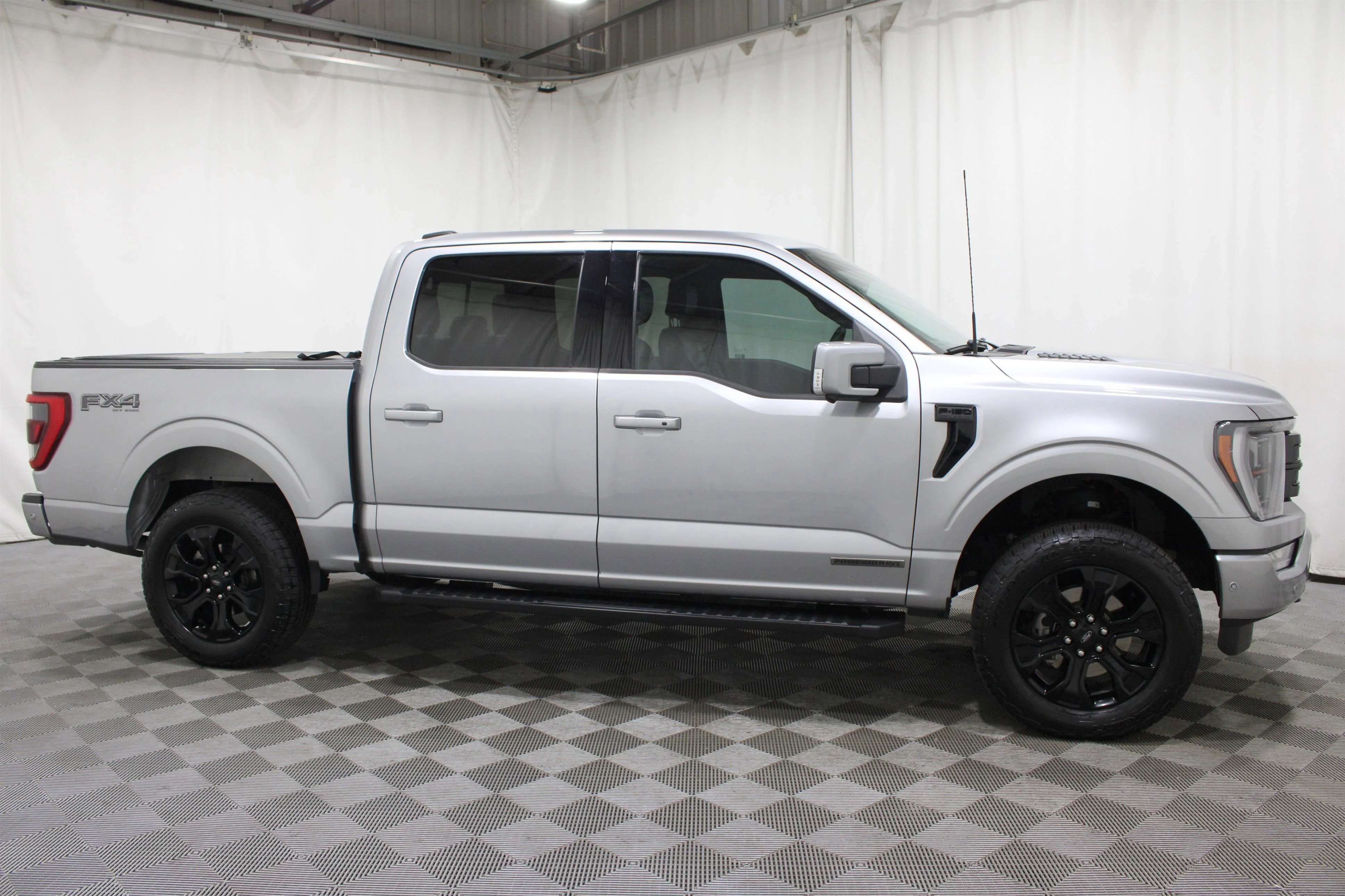 2023 Ford F-150 Lariat - Photo 29