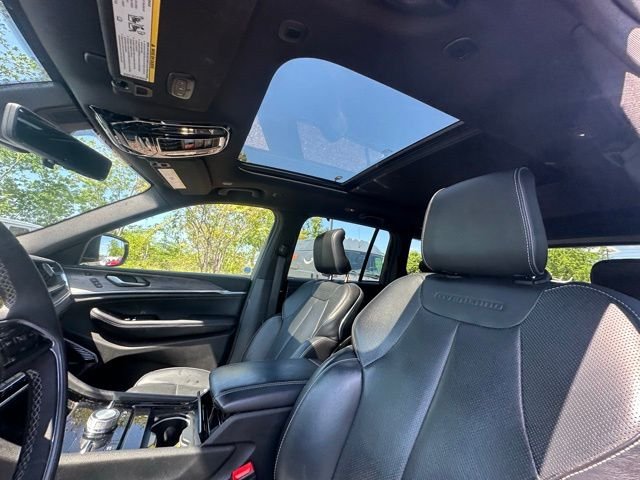 Used 2023 White Jeep Overland 4xe image 27