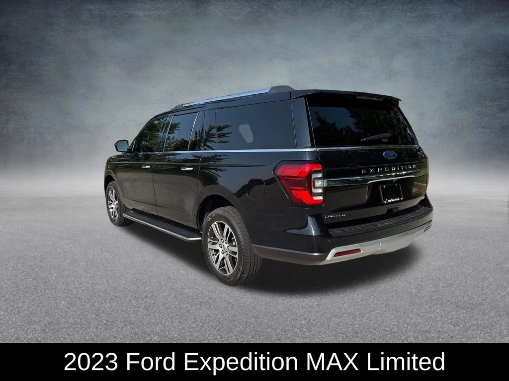 Used 2023 Black Ford Limited image 3