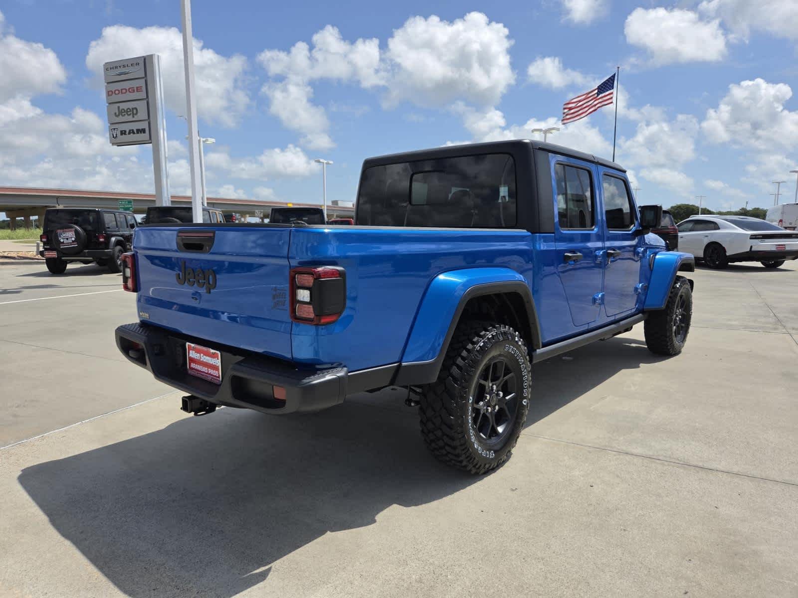 New 2026 Hydro Blue Pearl-Coat Exterior Paint Jeep Willys image 5