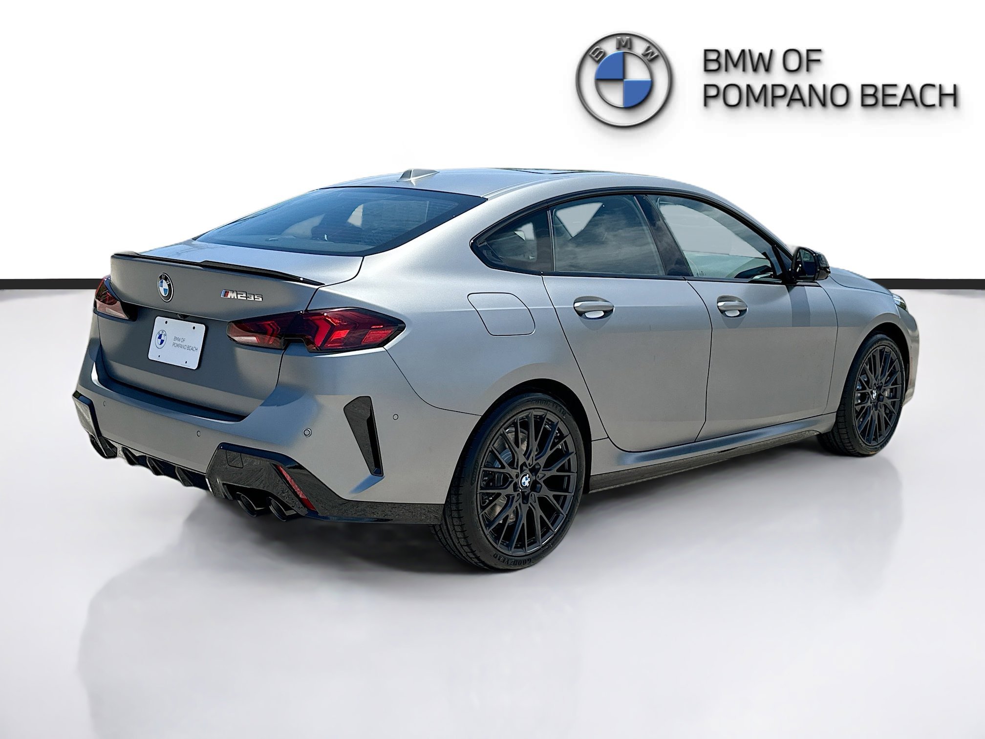 2025 BMW 2 Series M235 - Photo 7