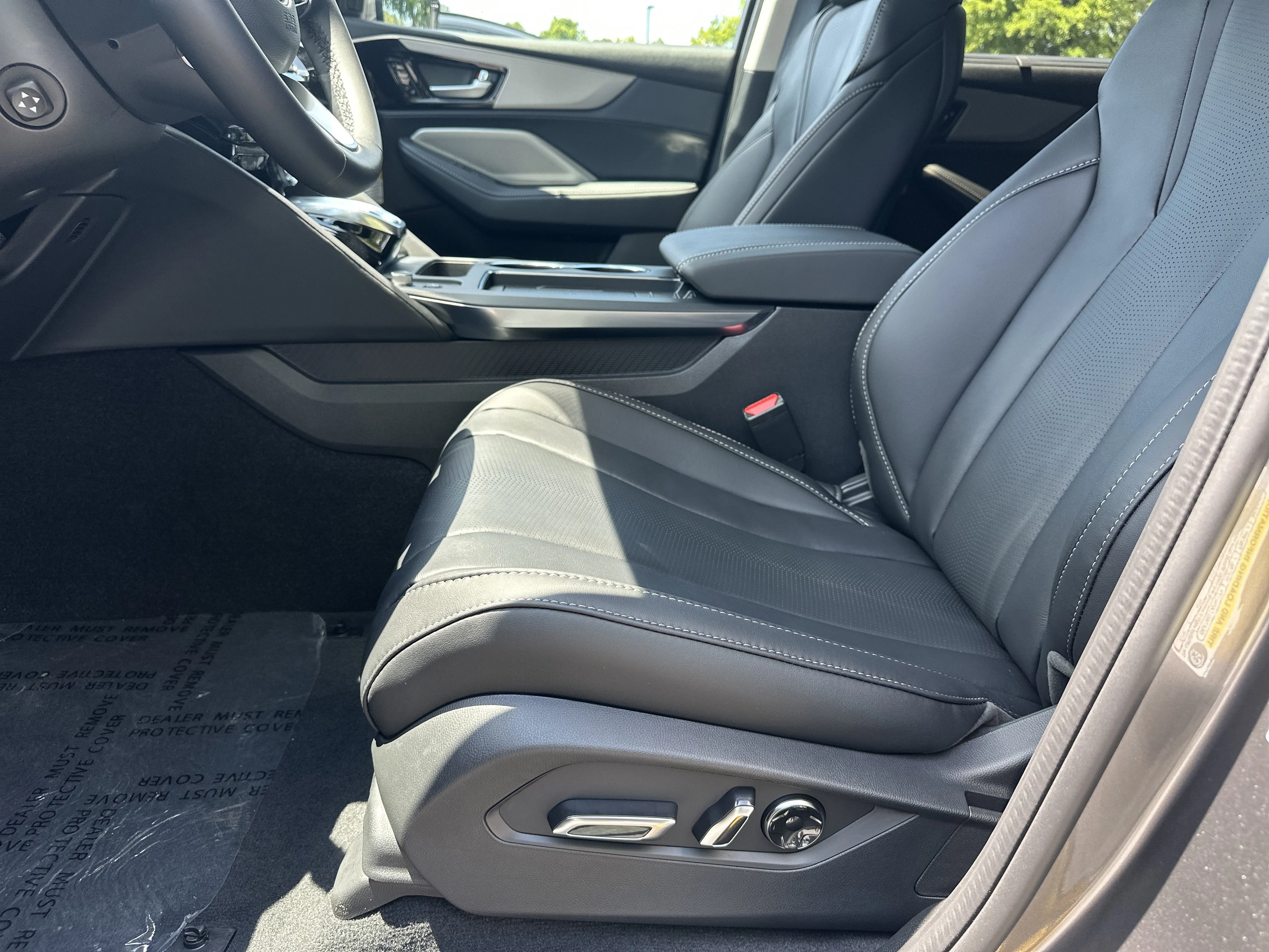New 2026 Liquid Carbon Metallic Acura w/Technology Package image 9