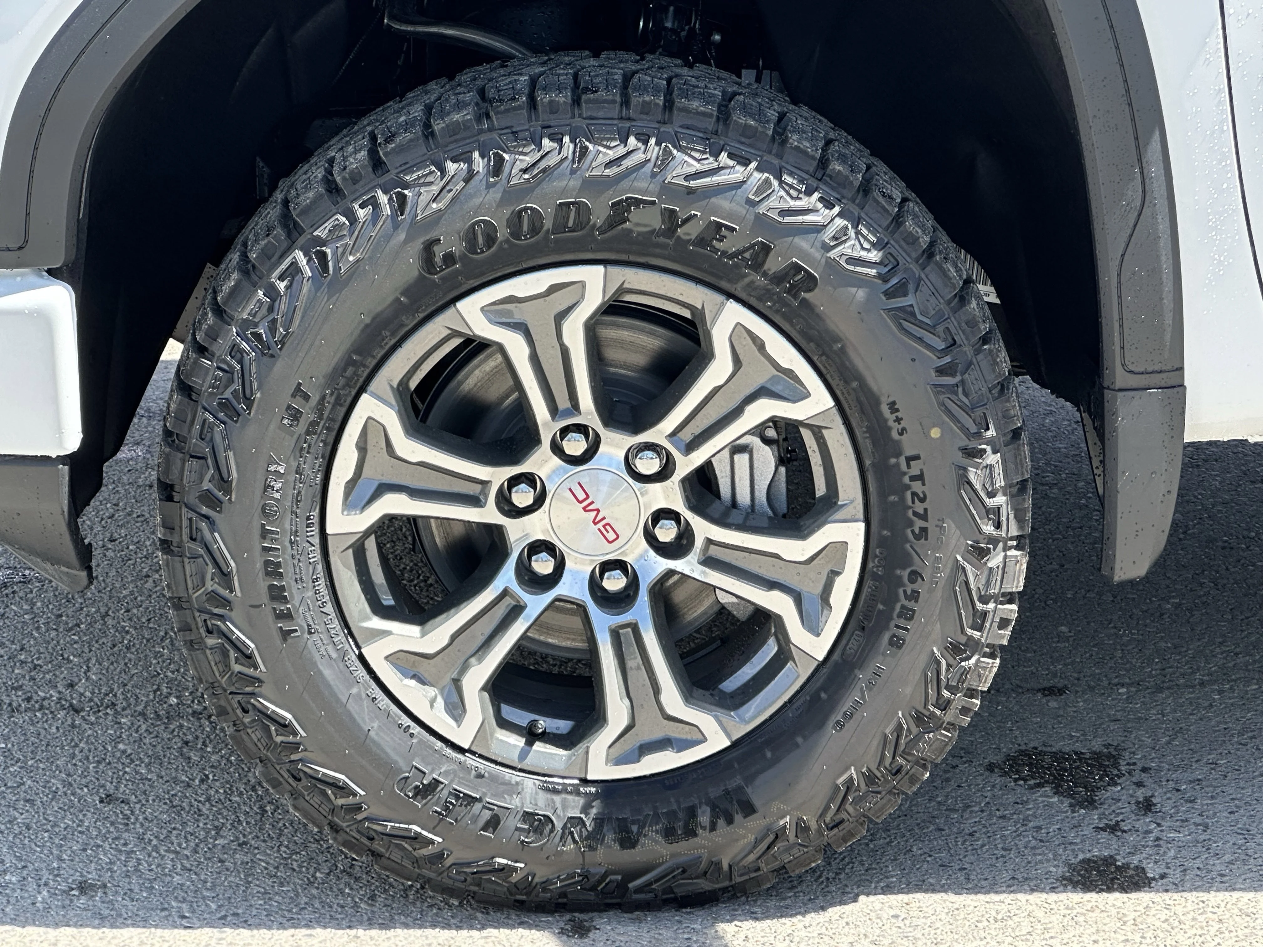 New 2026 Summit White GMC Pro image 6