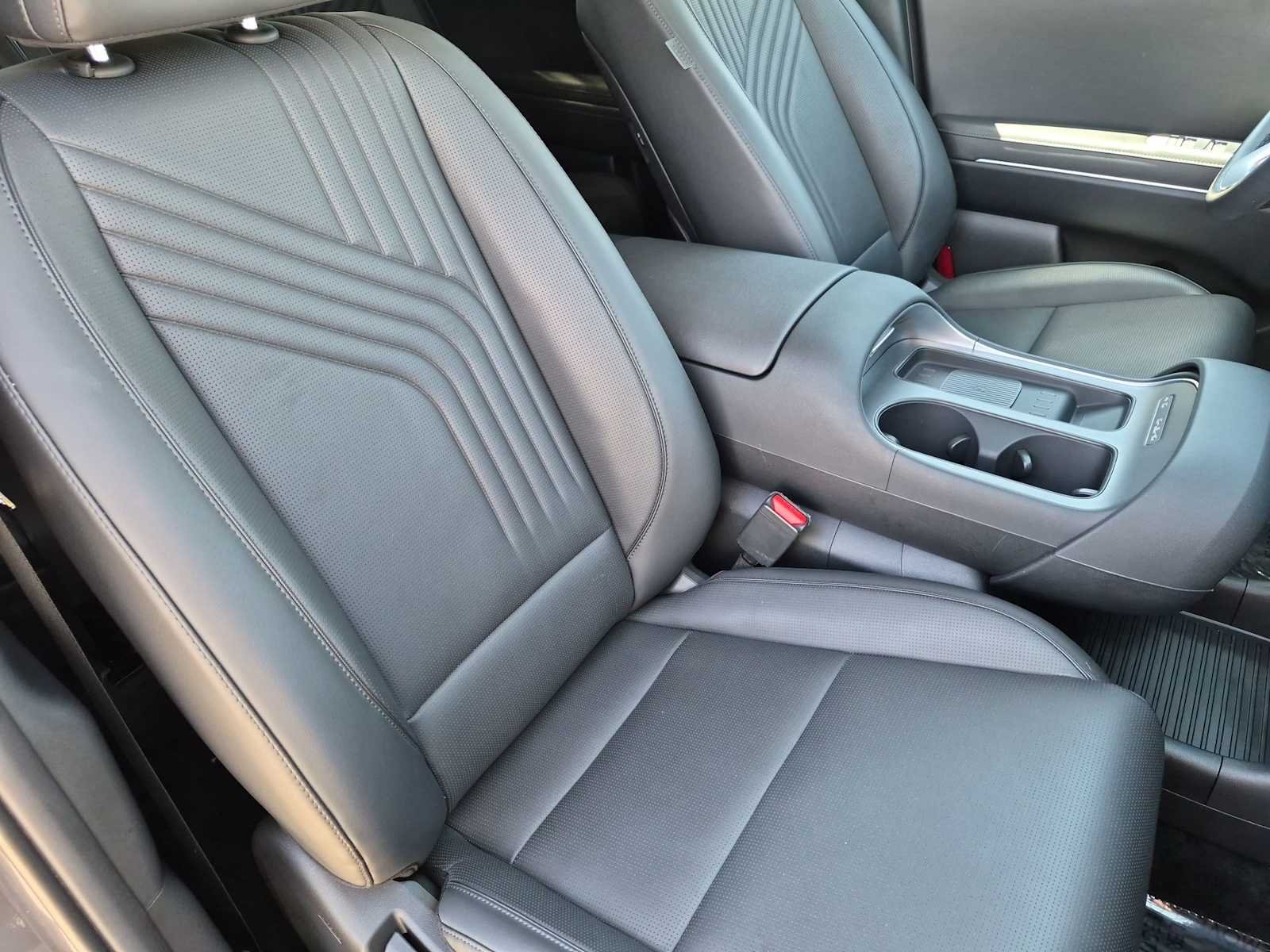 Certified Used 2026 Ecotronic Gray Pearl Hyundai SEL 7P image 21