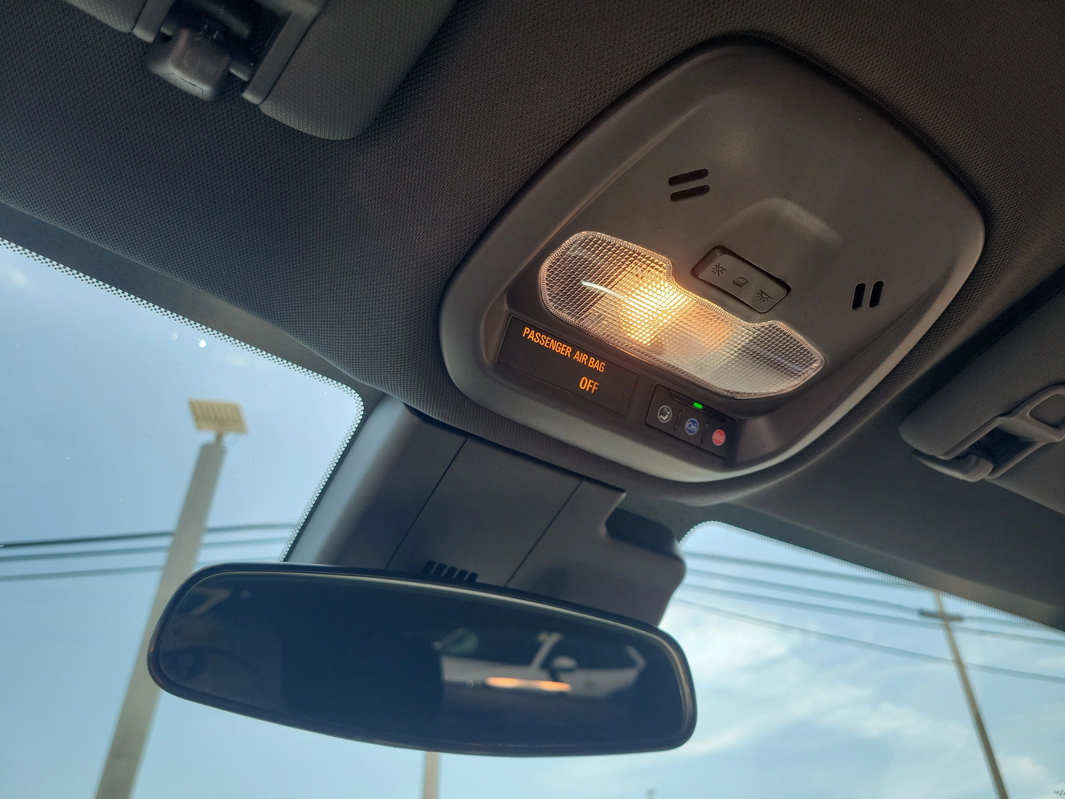 Used 2024 Summit White Buick Preferred image 30