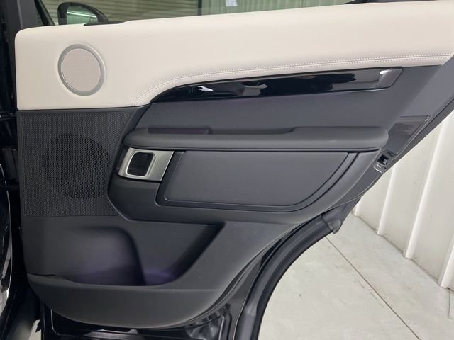 2026 Land Rover Discovery S - Photo 18