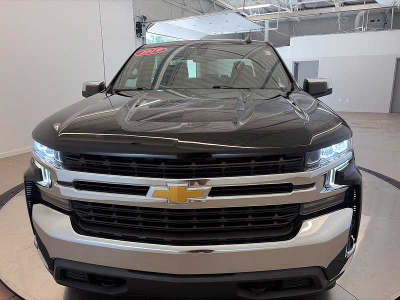 Used 2019 Black Chevrolet LT image 8