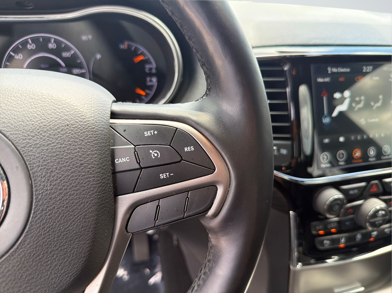 Used 2021 Diamond Black Jeep Laredo X image 16
