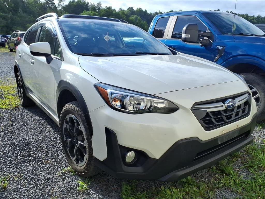 Used 2023 White Subaru Premium image 5