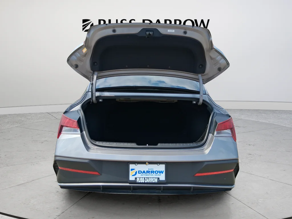Used 2024 Silver Hyundai SE image 30