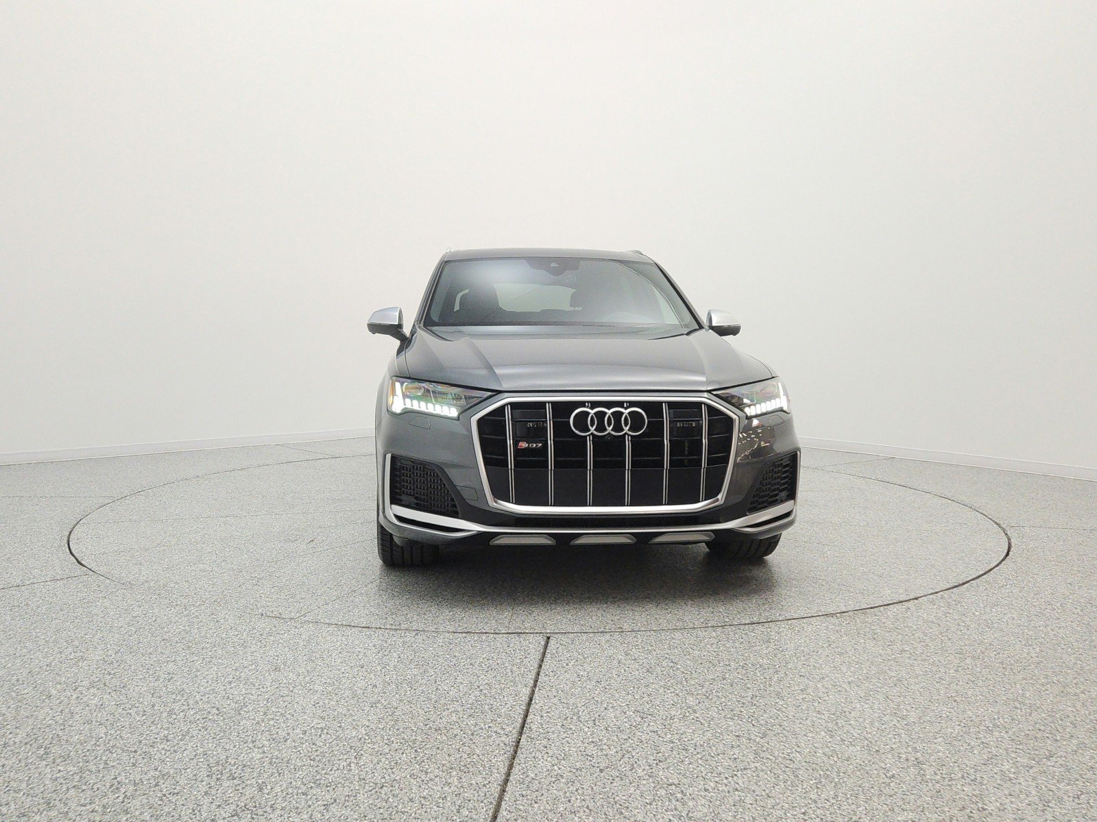 Used 2022 Daytona Gray Pearl Effect Audi Premium Plus image 2