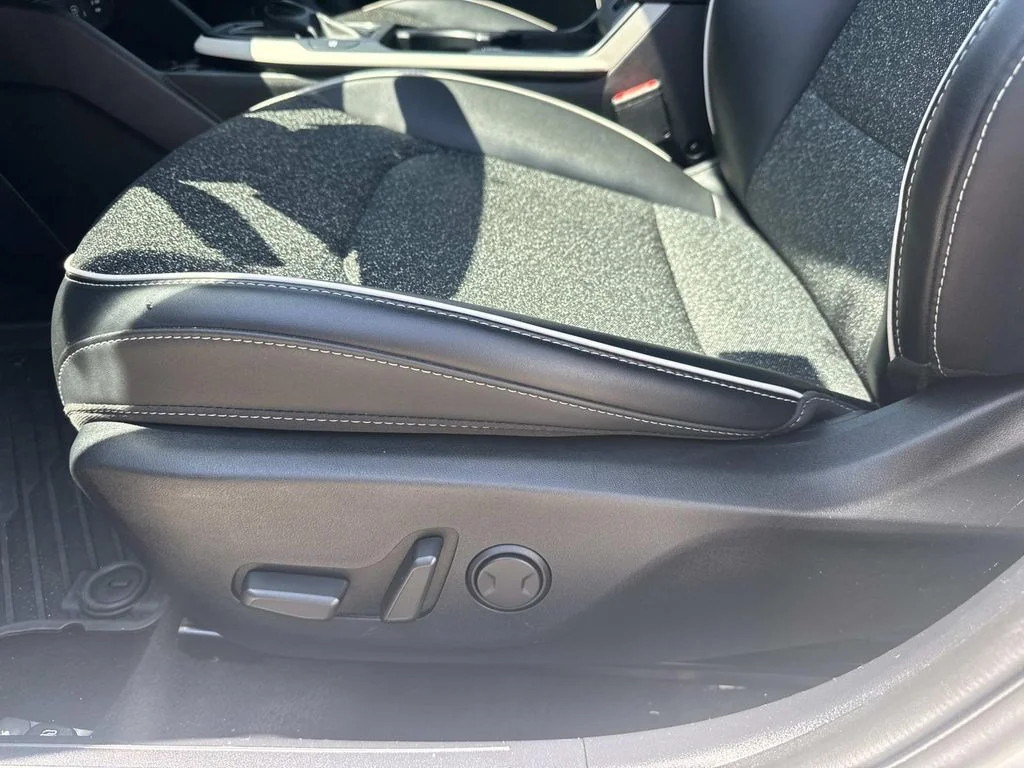 Certified Used 2025 White Kia GT-Line image 17