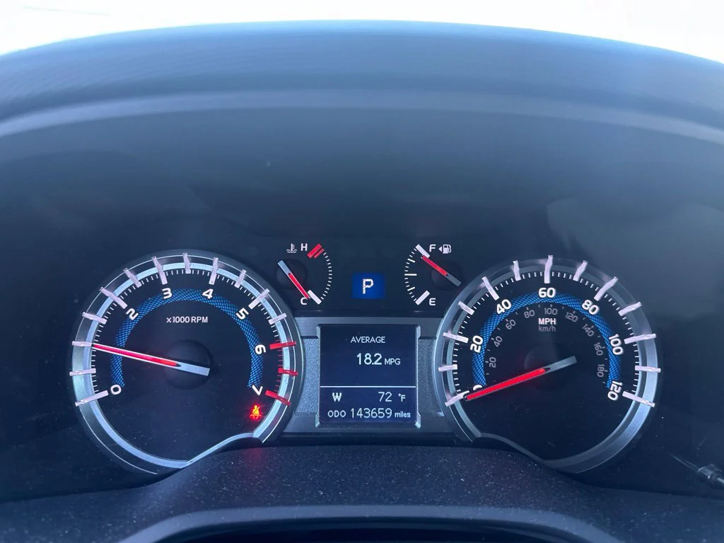 Used 2018 Magnetic Gray Metallic Toyota SR5 Premium image 25