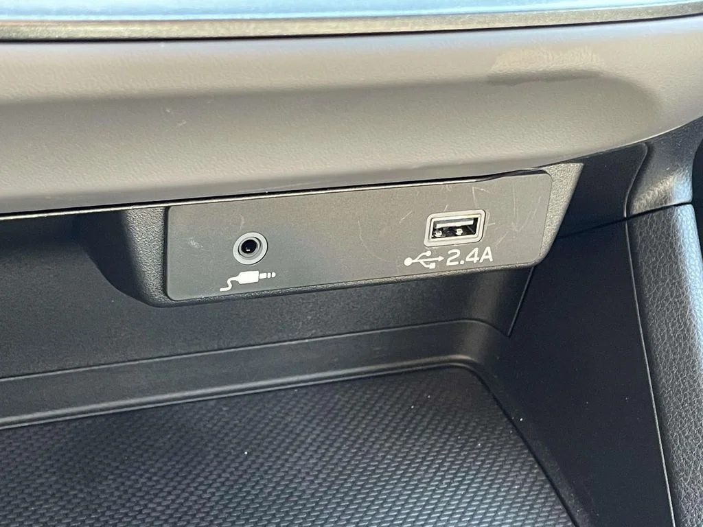 Used 2026 Alpine Green Subaru Base image 19