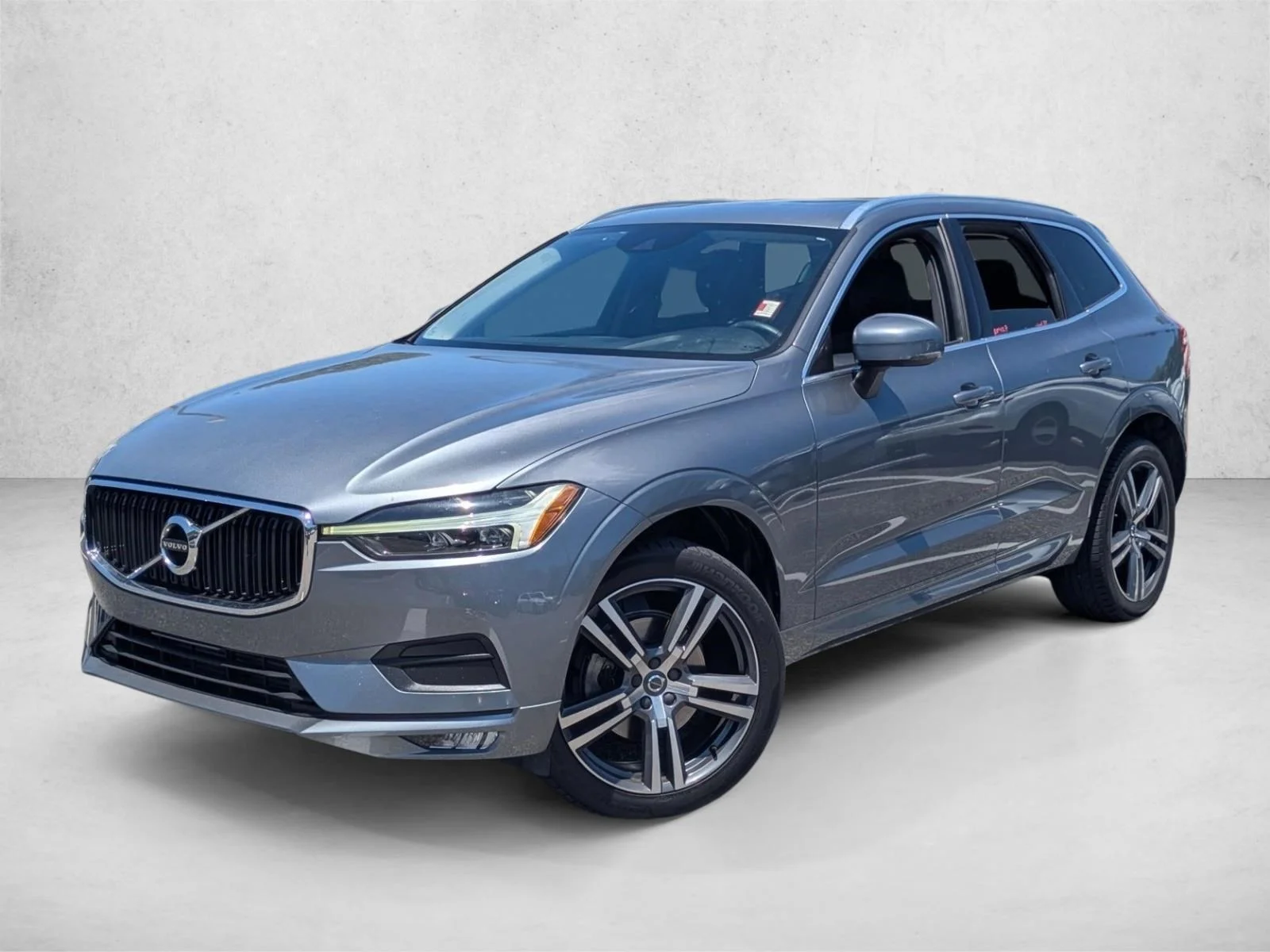 2021 Volvo XC60 Momentum