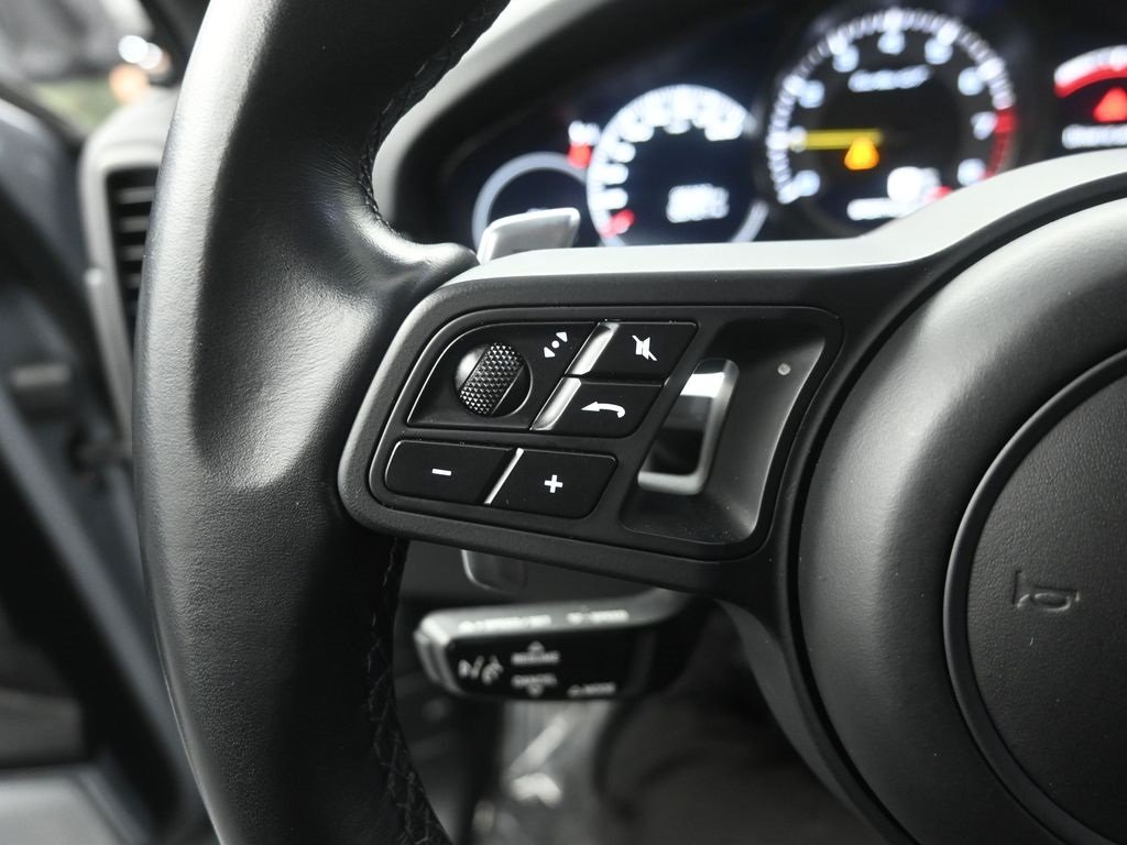2022 PORSCHE CAYENNE - Image 16
