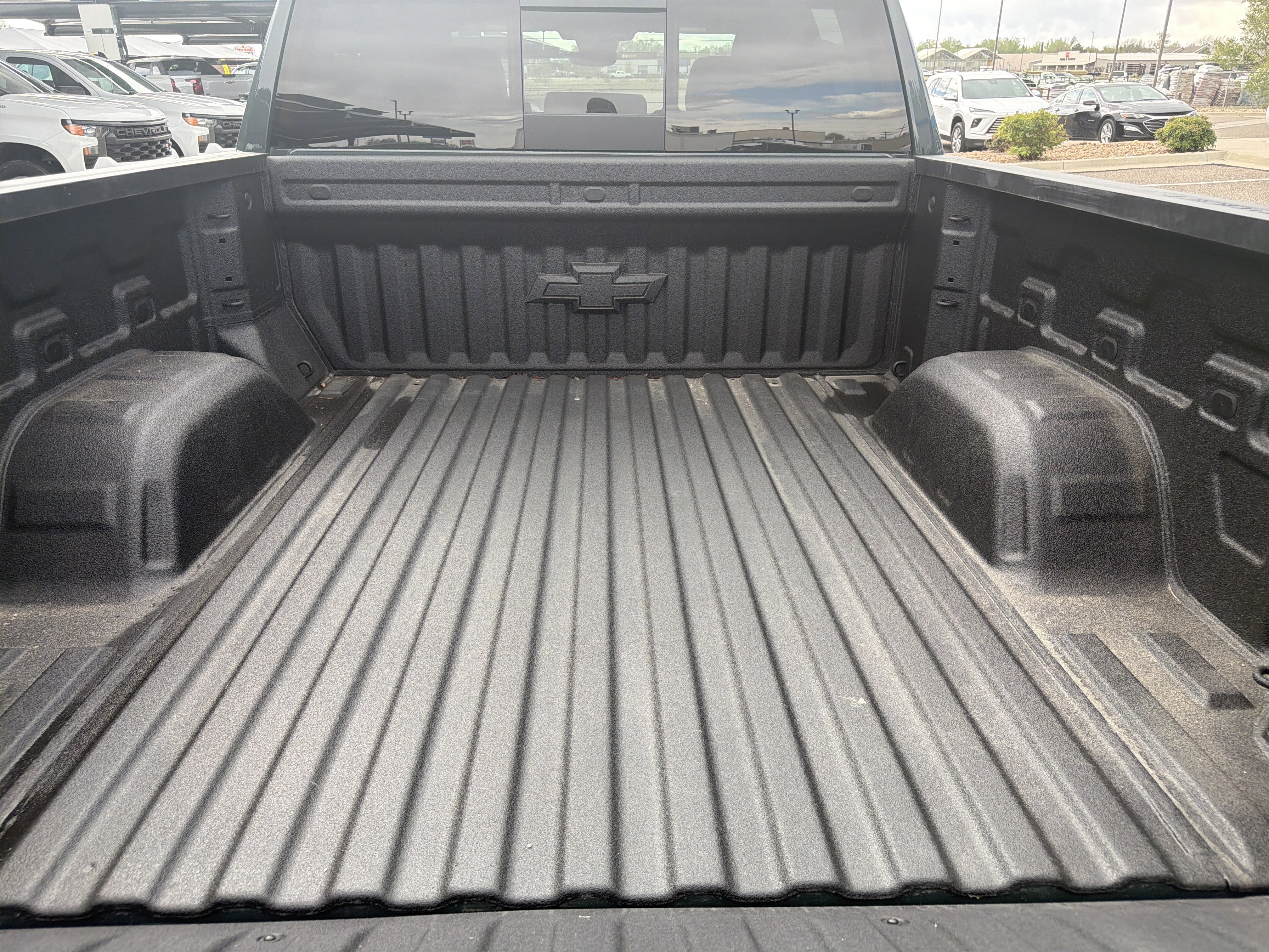 2026 Chevrolet Silverado 1500 LTZ - Photo 9