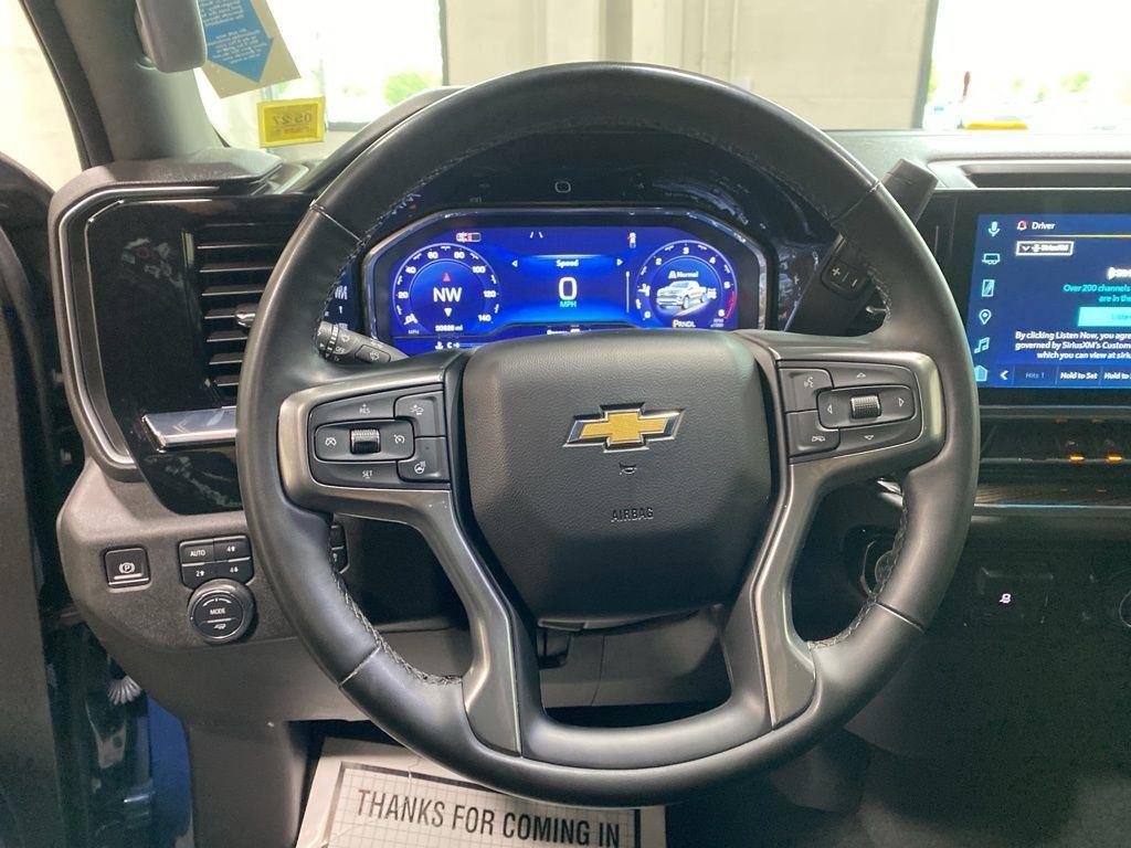 Used 2024 Lakeshore Blue Chevrolet LT image 23
