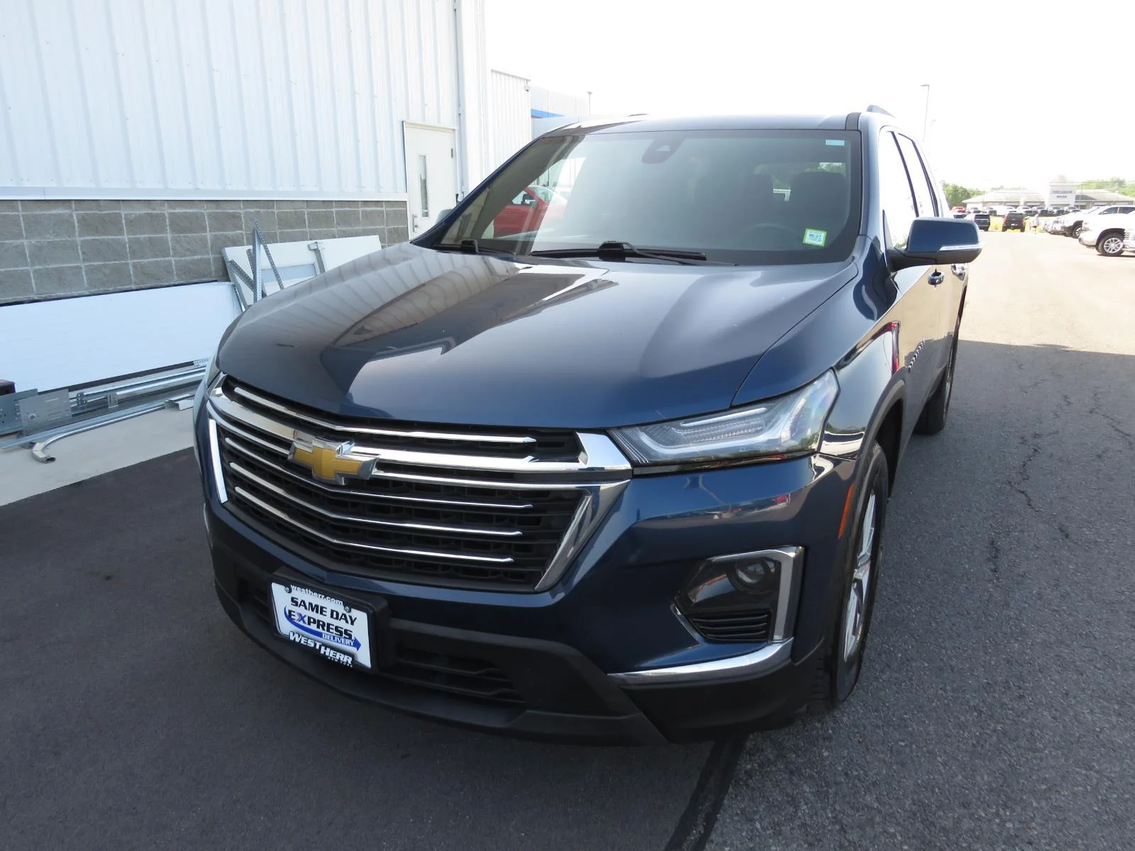 Used 2023 Northsky Blue Metallic Chevrolet LT Cloth image 13