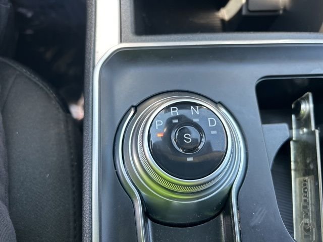 Used 2023 White Ford SE image 17