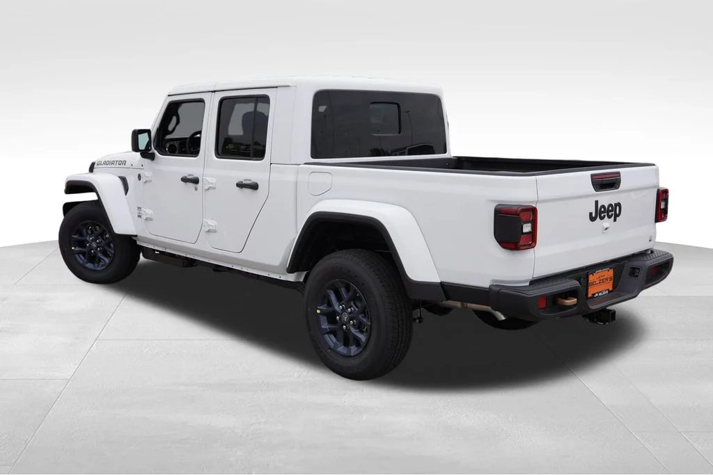 New 2026 White Jeep 85th Anniversary Edition image 5
