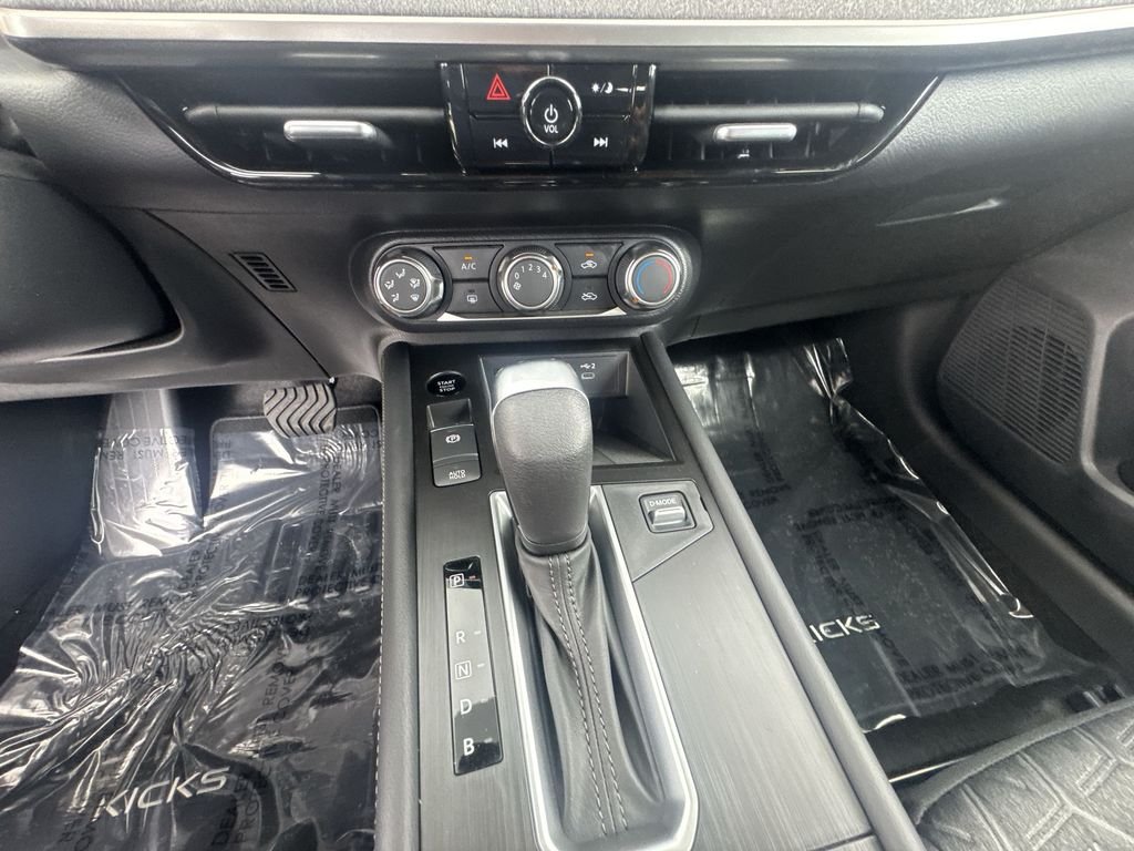 Certified Used 2025 Gray Nissan SV image 21