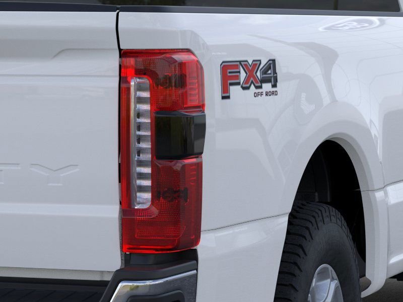 New 2026 Oxford White Ford F-350® XLT image 21