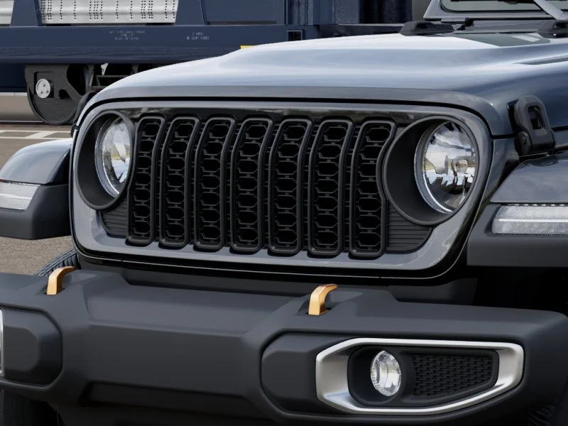 New 2026 Black Clear-Coat Exterior Paint Jeep 85th Anniversary Edition image 7