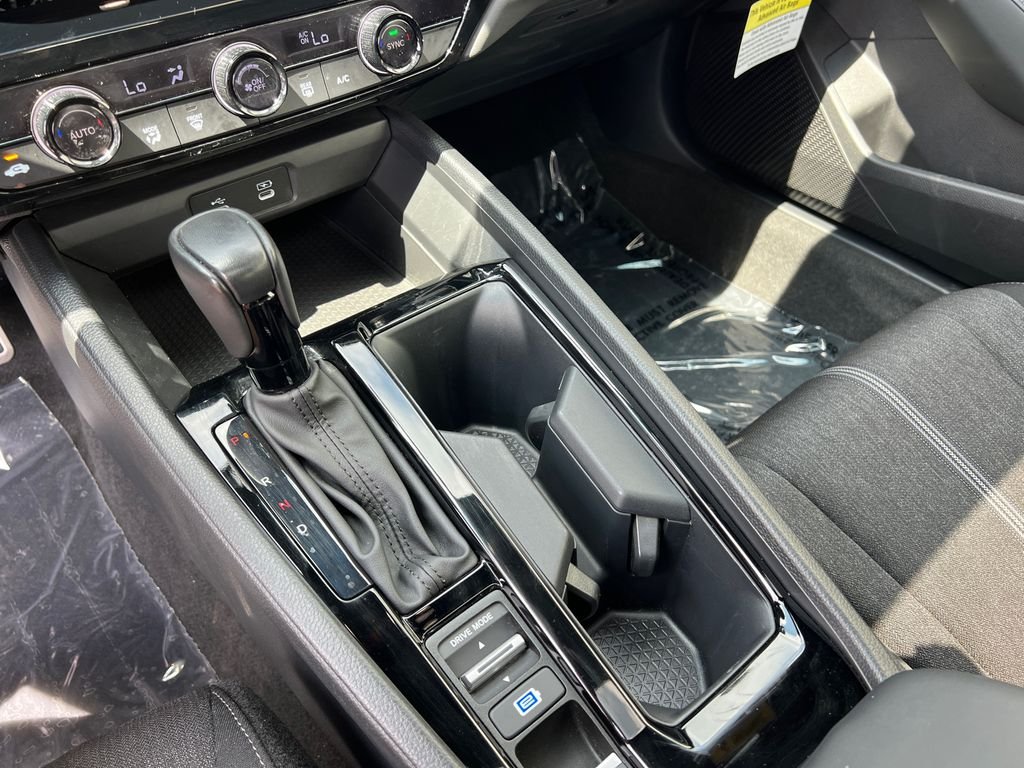 Used 2023 Silver Honda Sport image 21