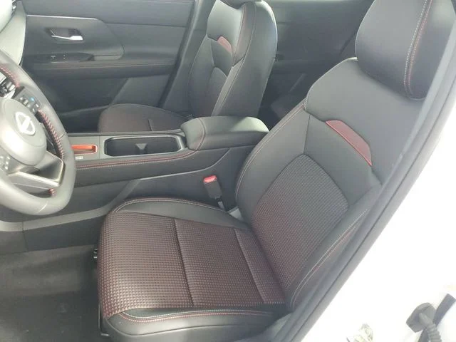 New 2026 Aspen White TriCoat Nissan SR image 29