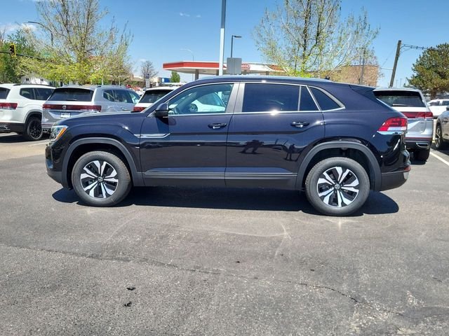 New 2026 Black Volkswagen 2.0T SE image 5