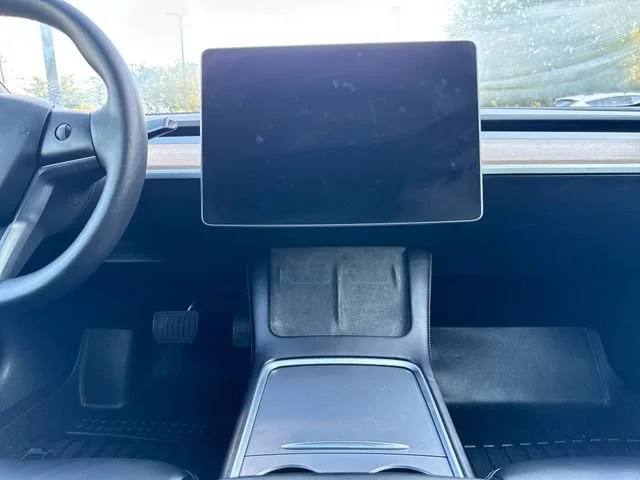 Used 2022 Red Multi-Coat Tesla Long Range image 23