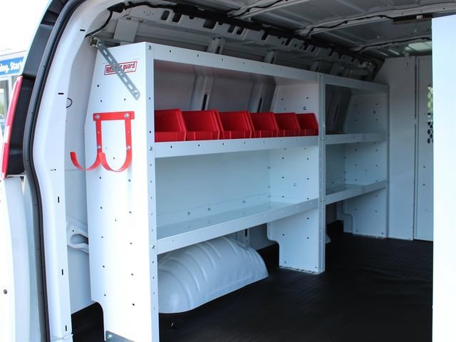 2026 Chevrolet Express Cargo Work Van - Photo 17